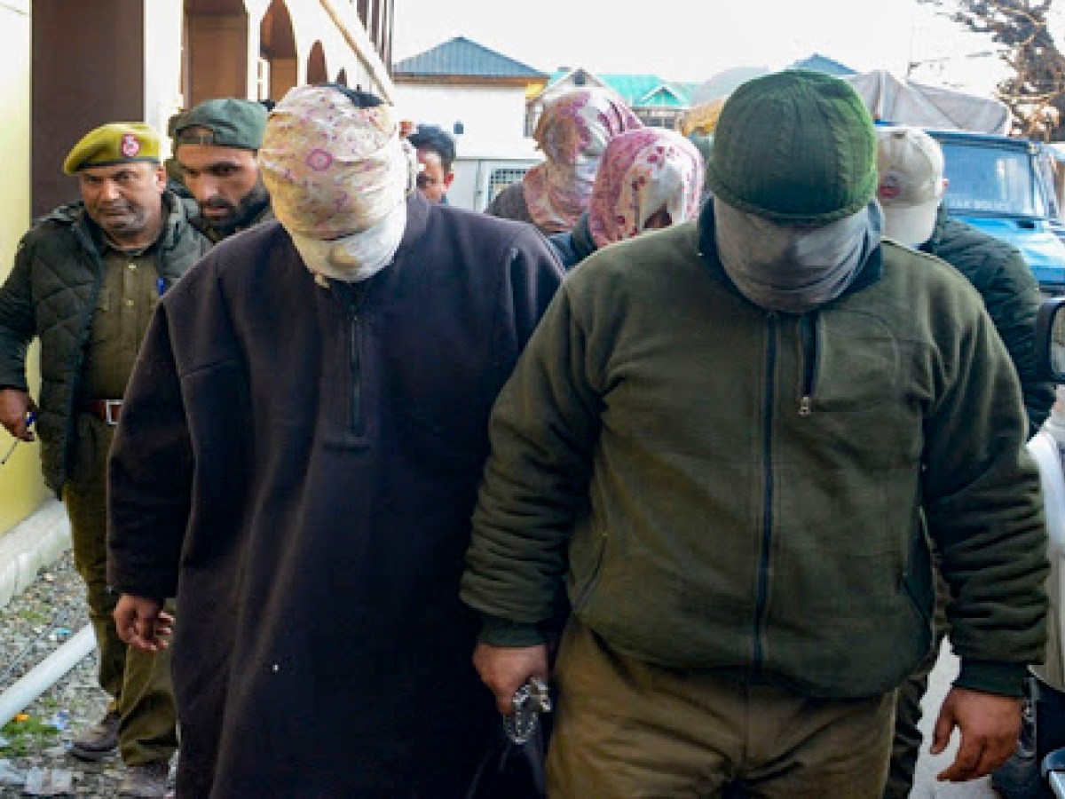 ed-attaches-1773-crore-assets-in-illegal-online-betting-case-linked-to-kc-veerendra