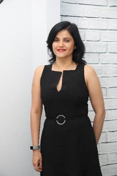 shoppers-stop-launched-a-unique-campaign-national-lipstick-day