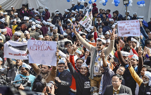 delhi-election-aap-leading-on-59-seats-bjp-ahead-on-11