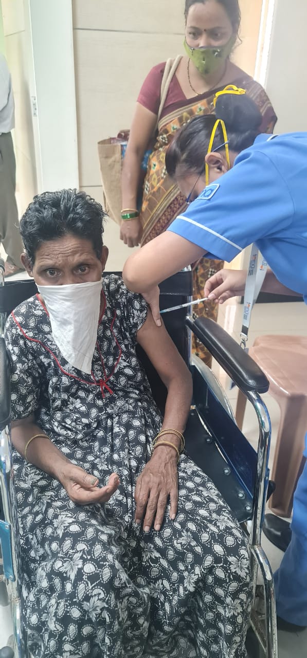 sbi-general-insurance-supports-the-covid-19-vaccination-drive-by-covering-cost-for-low-income-beneficiaries