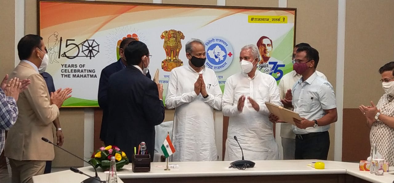 flying-high-raj-government-inks-mou-for-textile-defence-and-aviation