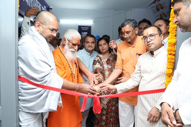 utkarsh-classes-marks-20th-foundation-day-by-dedicating-a-cardio-thoracic-unit-in-jodhpur