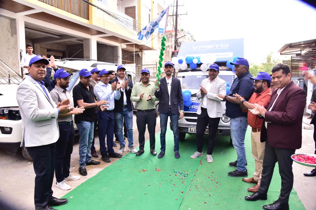vastu-housing-finance-launches-vastu-on-wheels-targets-10000-customers-across-rajasthan